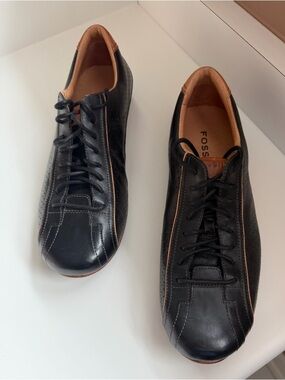 Fossil Black Leather Slip-On Sneakers with Tan Accents. Very cool design.